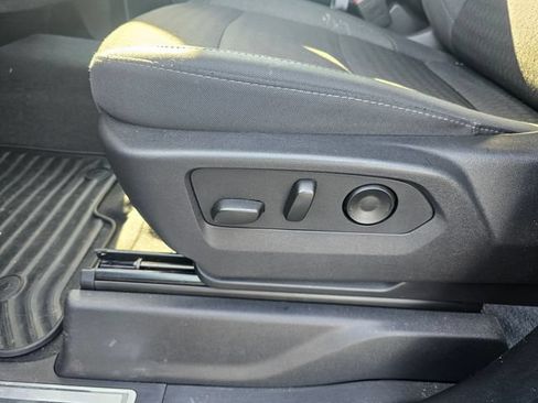 Used 2026 Chevrolet Silverado 1500 RST AWD/4WD image 18