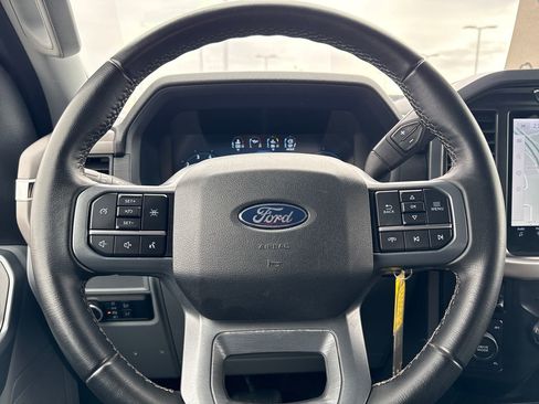 Used 2024 Ford F150 XLT image 18