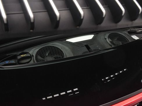 Used 2022 Porsche 911 Targa 4S image 29