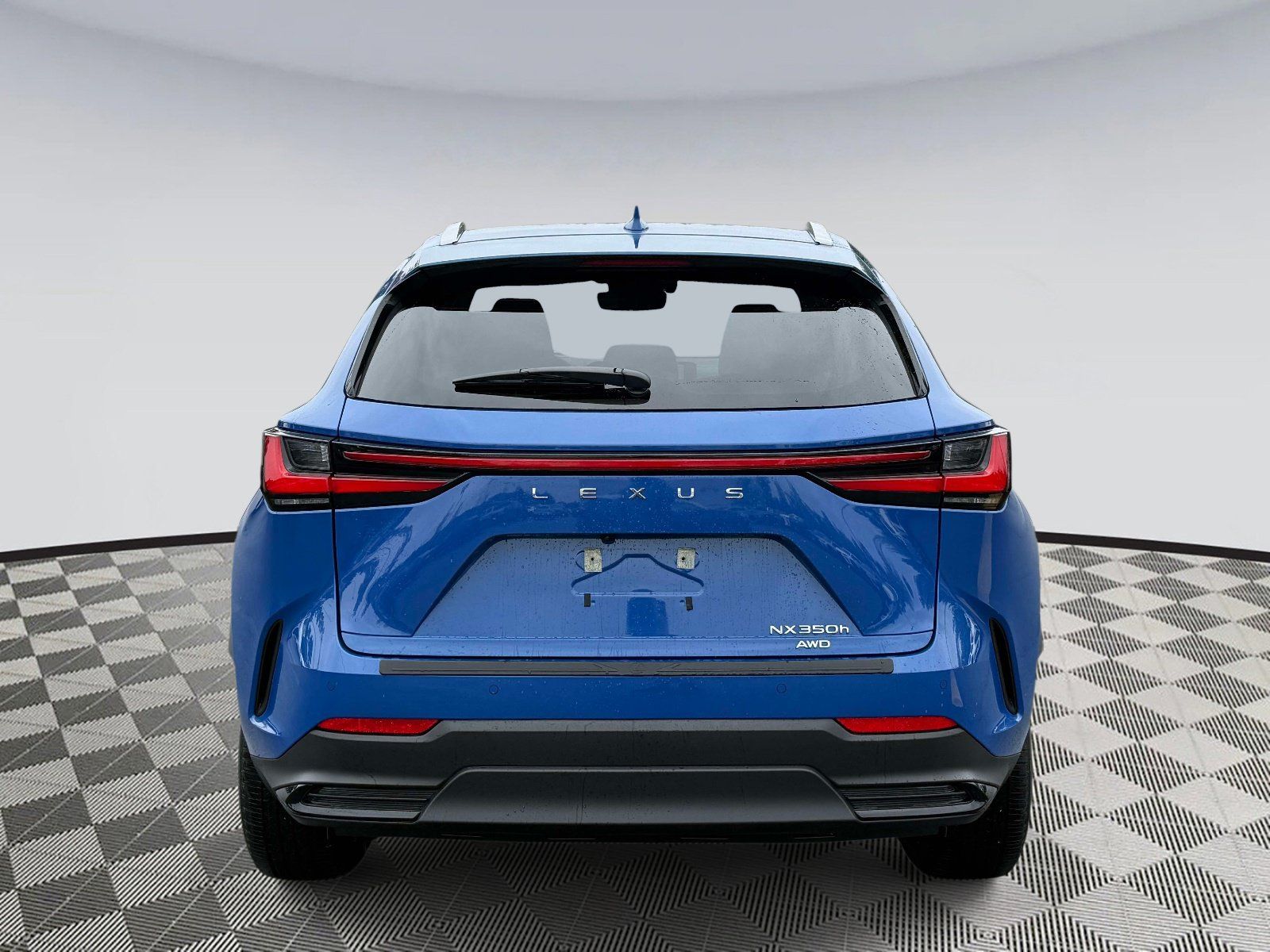 Used 2025 Lexus NX 350h AWD w/ Accessory Package (Z2) image 3