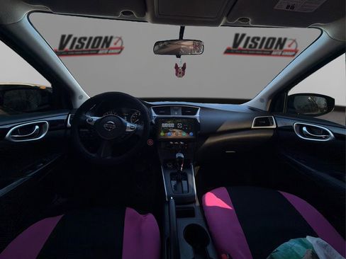 Used 2018 Nissan Sentra SV image 11