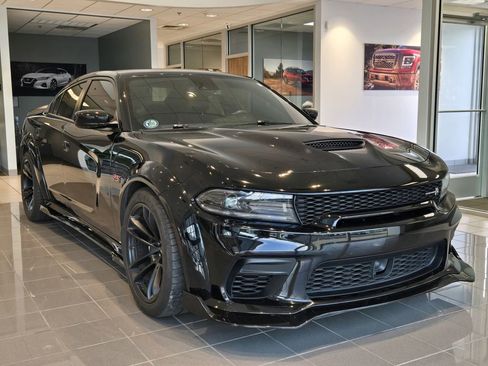 Used 2023 Dodge Charger Scat Pack RWD image 1
