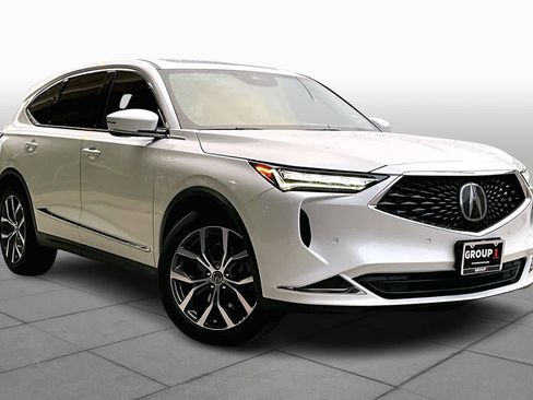 Used 2023 Acura MDX SH-AWD w/ Technology Package image 2