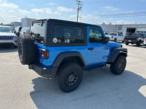 Used 2022 Jeep Wrangler Sport AWD/4WD image 23