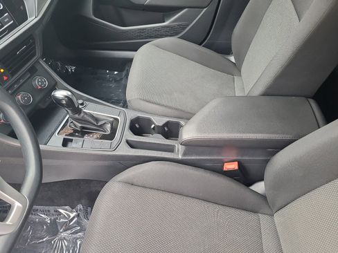 Used 2020 Volkswagen Jetta S w/ Driver Assistance Package image 15