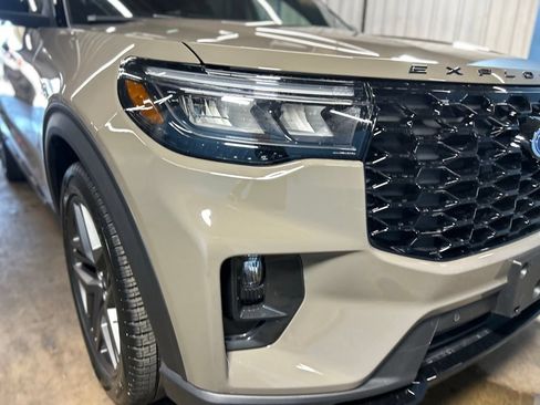 New 2026 Ford Explorer ST w/ Sun And Sound Package AWD/4WD image 2