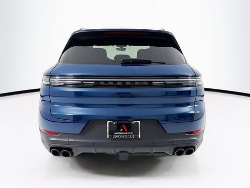 New 2025 Porsche Cayenne S image 10