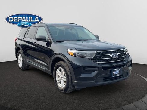Used 2024 Ford Explorer XLT AWD/4WD image 9