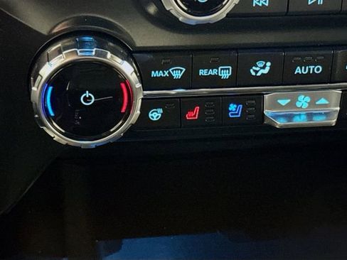 New 2025 Ford F150 Platinum w/ FX4 Off-Road Package image 21