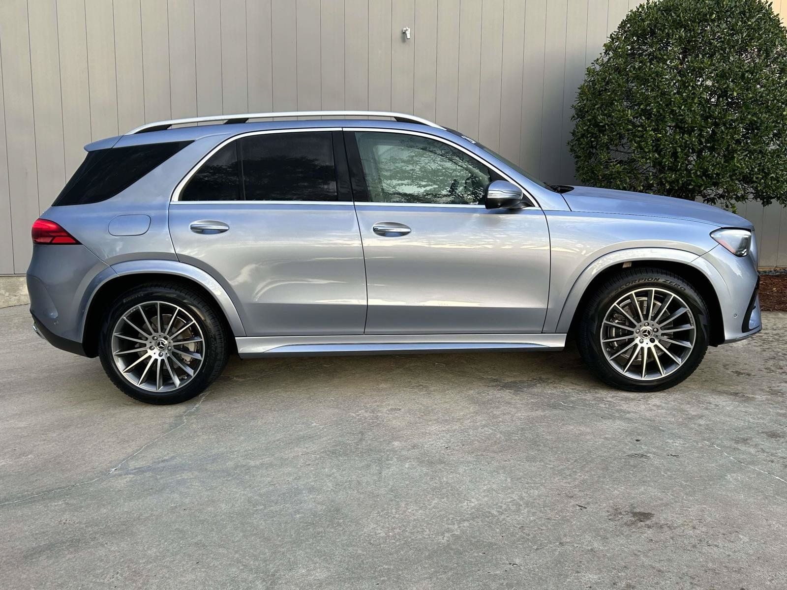 Used 2026 Mercedes-Benz GLE 450 4MATIC image 16