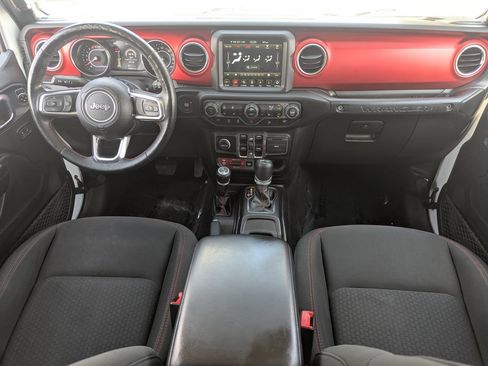 Used 2020 Jeep Wrangler Unlimited Rubicon AWD/4WD image 15