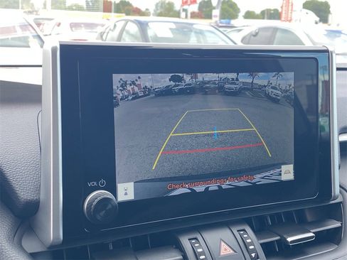 Certified 2025 Toyota RAV4 XLE Premium image 28