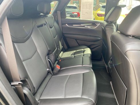 Used 2021 Cadillac XT5 Premium Luxury w/ LPO, Floor Liner Package AWD/4WD image 27