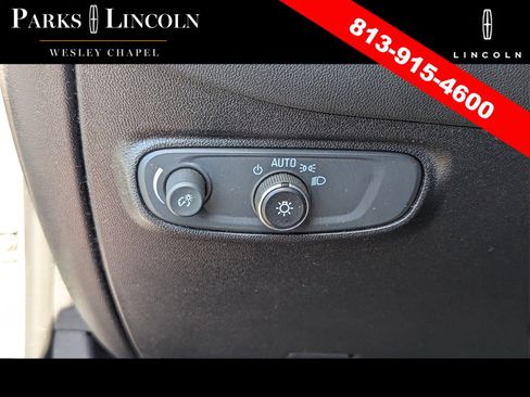Used 2019 Chevrolet Equinox LT image 25