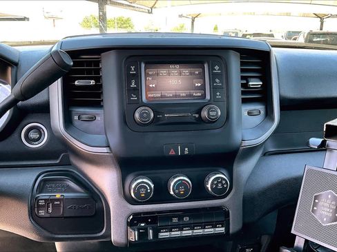 Used 2022 RAM 5500 Tradesman w/ Chrome Appearance Group AWD/4WD image 24