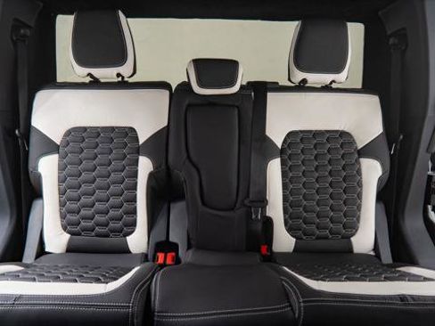 Used 2025 Ford Bronco Pickup image 39