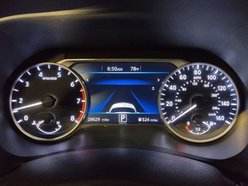 Used 2024 Nissan Sentra SV FWD image 23