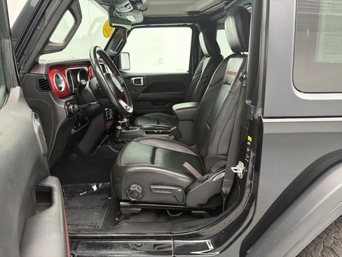 Used 2022 Jeep Wrangler Rubicon w/ Cold Weather Group image 13