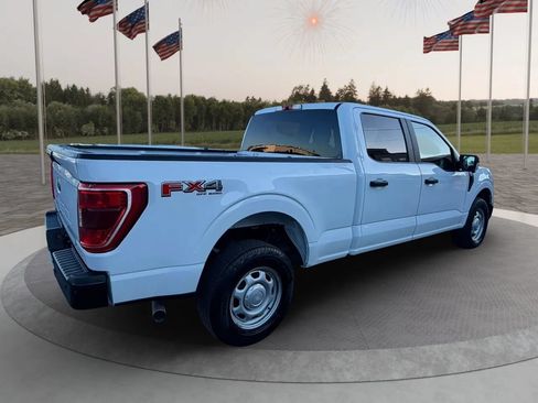 Used 2022 Ford F150 XL w/ FX4 Off-Road Package AWD/4WD image 9