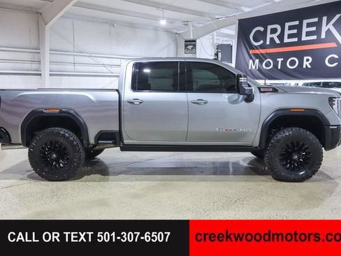 Used 2024 GMC Sierra 2500 AT4X AWD/4WD image 7