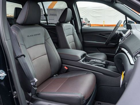 New 2026 Honda Ridgeline Black Edition image 17