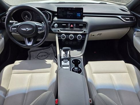 Used 2022 Genesis G70 2.0T RWD image 14