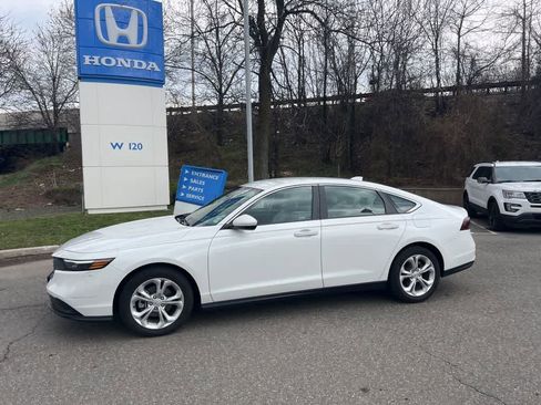 Used 2024 Honda Accord LX image 2