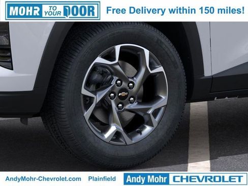 New 2026 Chevrolet Trax LT image 9