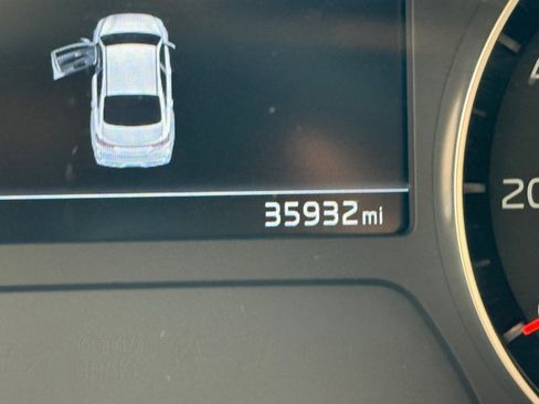 Certified 2023 Kia Forte GT-Line image 7