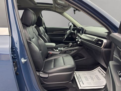 Used 2025 Kia Telluride S image 20