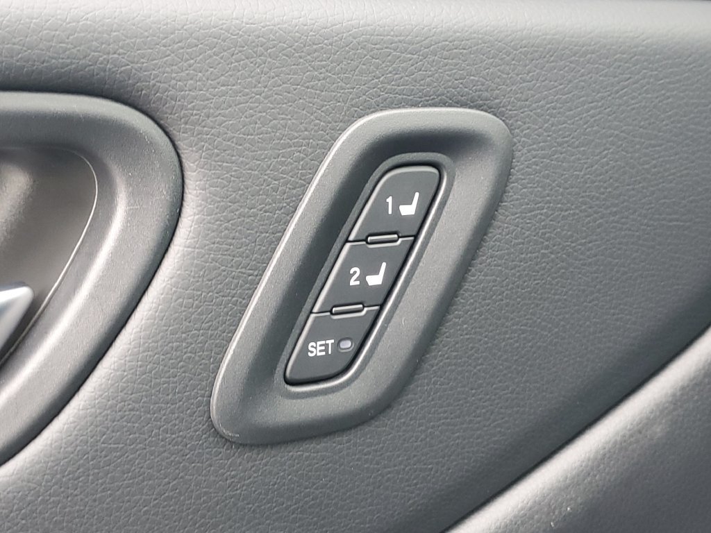 Certified 2024 Honda Pilot Elite image 20
