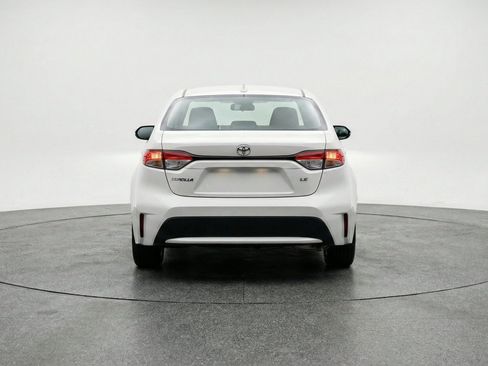 Used 2025 Toyota Corolla LE FWD image 7