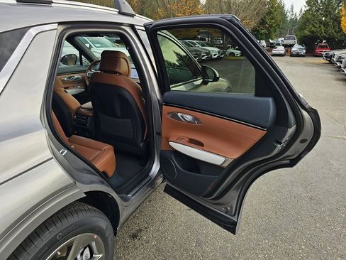 New 2026 Genesis GV70 2.5T Advanced image 26