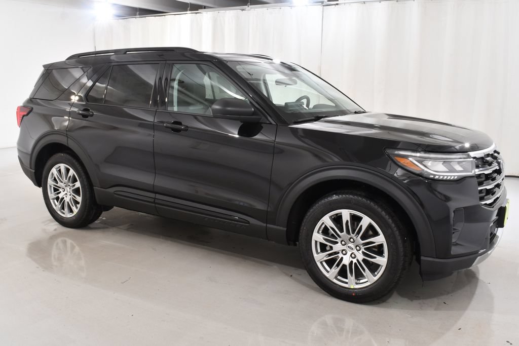 New 2026 Ford Explorer Active w/ Active Comfort Package AWD/4WD image 5