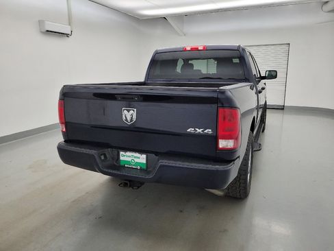 Used 2018 RAM 1500 Express w/ Express Value Package AWD/4WD image 7