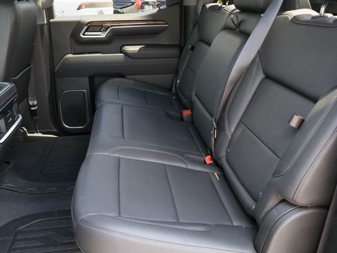 Used 2022 GMC Sierra 1500 Elevation w/ Elevation Premium Package AWD/4WD image 24