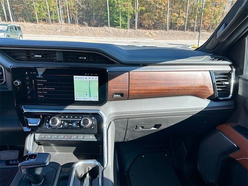 Used 2024 GMC Sierra 1500 Denali Ultimate image 20