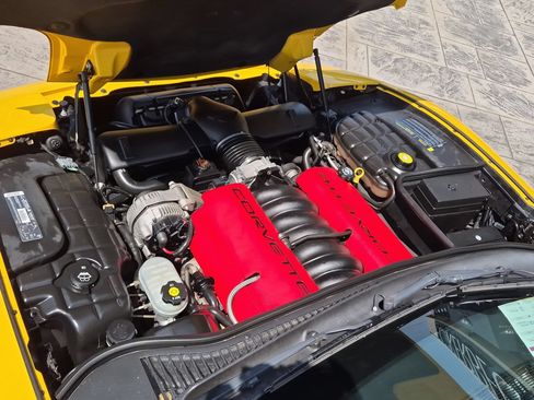 Used 2002 Chevrolet Corvette Z06 w/ Memory Pkg RWD image 22