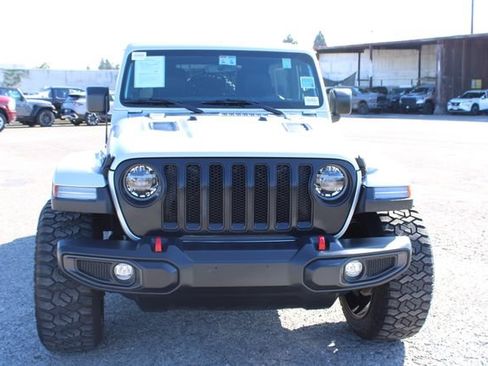 Used 2022 Jeep Wrangler Unlimited Rubicon w/ LED Lighting Group AWD/4WD image 2