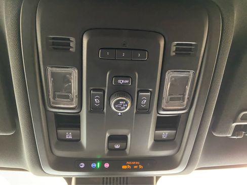 Used 2023 Chevrolet Tahoe LT image 46