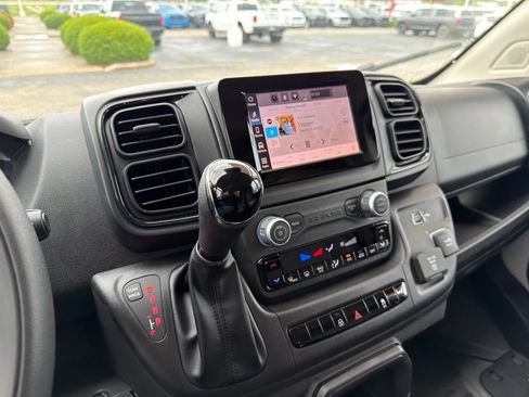 New 2026 RAM ProMaster 2500 w/ Convenience Group FWD image 18