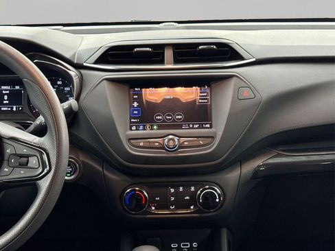 Used 2023 Chevrolet TrailBlazer LT image 19