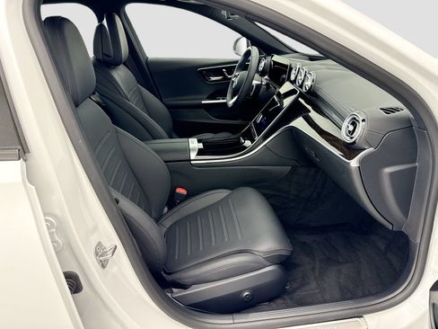 Used 2026 Mercedes-Benz C 300 Sedan image 19