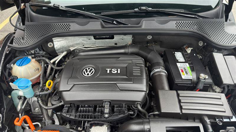 Used 2014 Volkswagen Beetle 1.8T FWD image 9