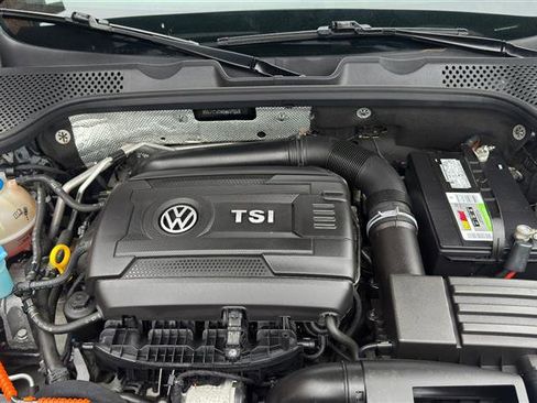 Used 2014 Volkswagen Beetle 1.8T FWD image 9