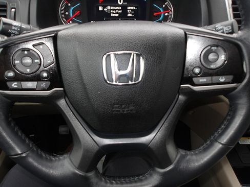 Used 2021 Honda Pilot Elite image 19