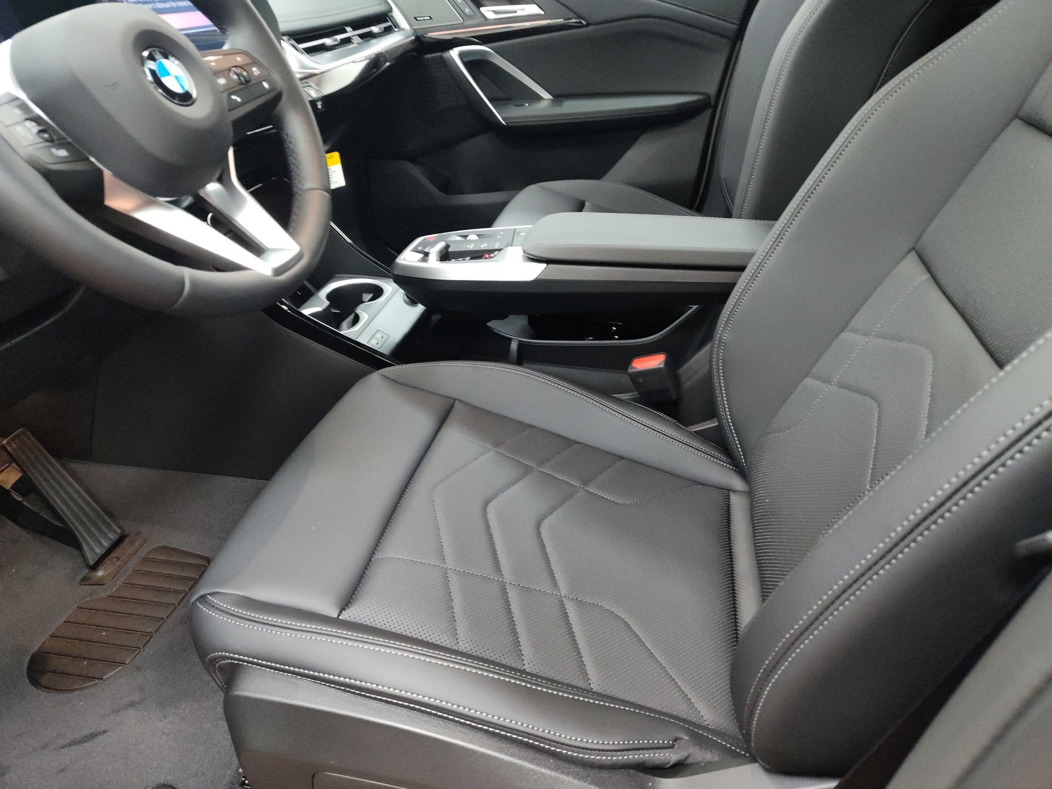 Certified 2026 BMW X1 xDrive28i w/ Convenience Package AWD/4WD image 5