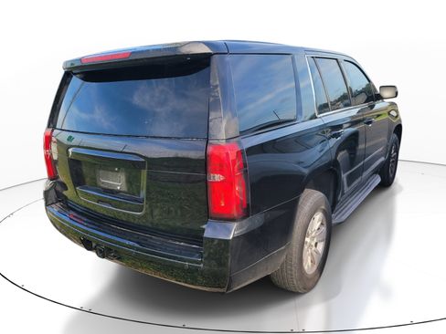 Used 2019 Chevrolet Tahoe 4WD w/ Remote Keyless Entry Package image 4