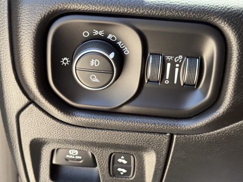 Used 2025 RAM 1500 Lone Star RWD image 24