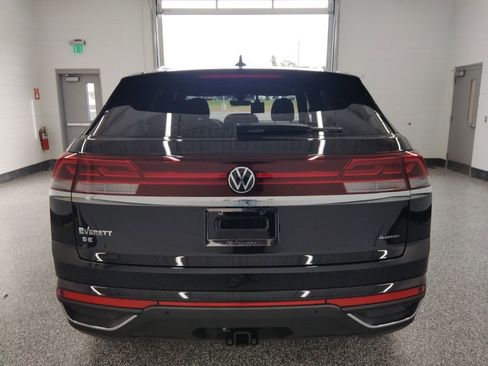 New 2026 Volkswagen Atlas Cross Sport SE AWD/4WD image 5